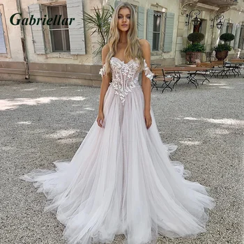 Gabriellar A-line düğün elbisesi Kapalı Omuz Sequins Aplikler Gelinler Sevgiliye Sparkly Tül Backless Sweep Tren 2023