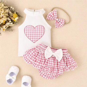 Toddler Bebek Kız 3 Adet yaz kıyafetleri Kolsuz Kalp Nakış Tankı Üstleri Şort saç bandı seti Bebek çocuk giyim seti