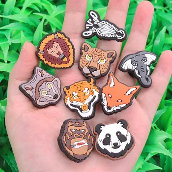 1-9 Adet PVC Kaplan Aslan Panda Hayvanlar Ayakkabı Takılar Aksesuarları Beast Tasarımcı Süslemeleri Takunya Fit Croc Jıbz doğum günü hediyesi